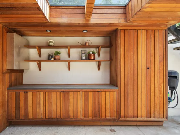 47 Wolcott Street image 12 of 22