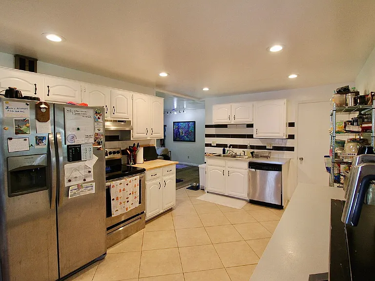 1405 Abilene Dr — Photo 6