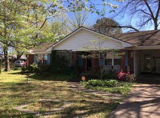 833 Meadowbrook Ln N, Wynne, AR 72396