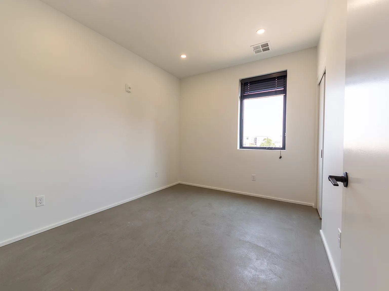434 Santa Fe Drive - 303 — Photo 4