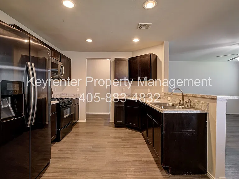 3516 SE 94th St — Photo 9