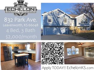 832 Park Ave, Leavenworth, KS 66048