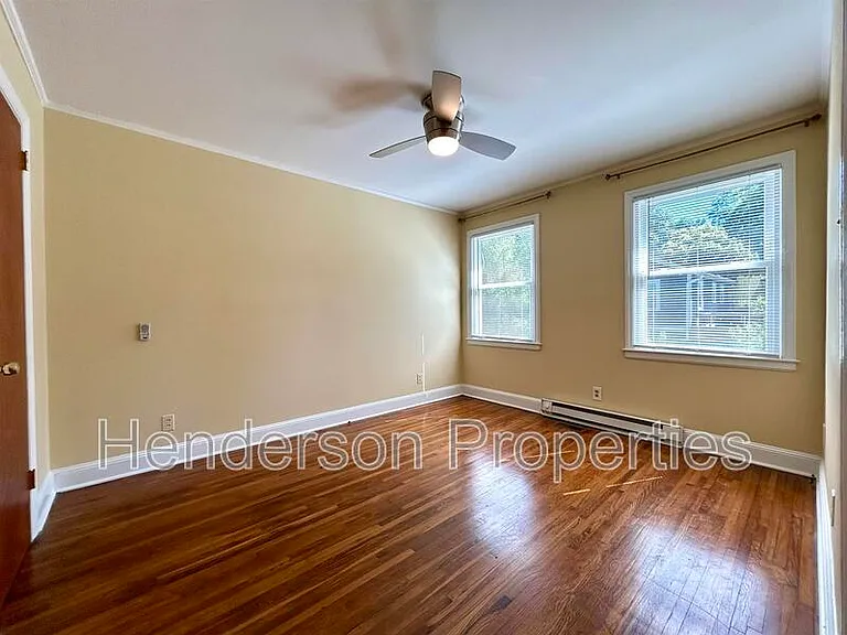 1526 Landis Ave — Photo 13