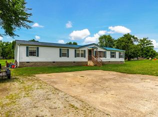 204 Eastwood St, Higbee, MO 65257