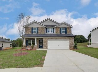 347 Sope Creek Cir, Pendergrass, GA 30567