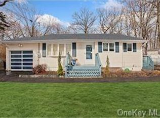54 Captain Shankey Dr, Garnerville, NY 10923
