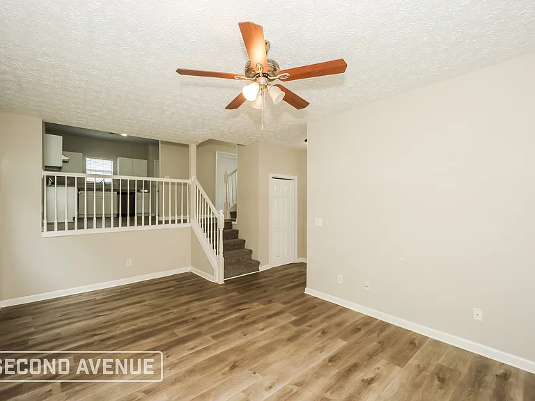 4223 Reeshemah St — Photo 2