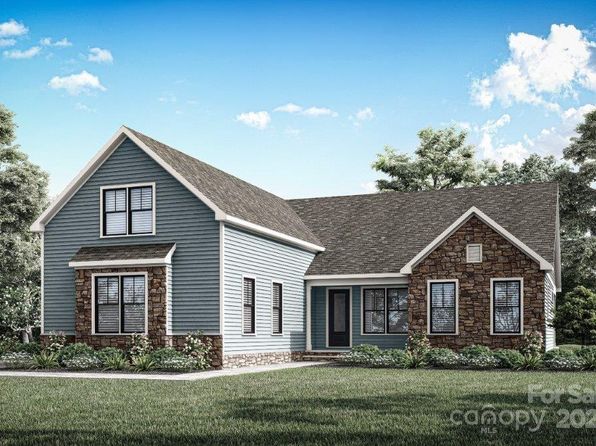 1634 Dresden Dr, Rock Hill, SC 29732