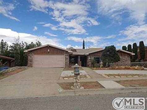 2nd image of 11621 Andrienne Dr