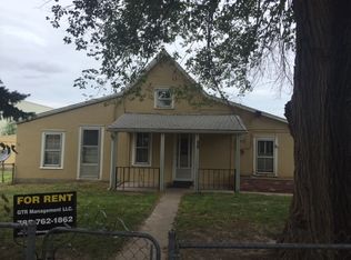 734 E 7th St, Junction City, KS 66441