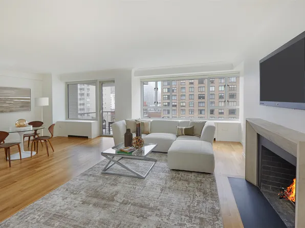 200 East 66th Street image 1 of 15