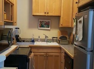 12 Gloucester St #10, Boston, MA 02115