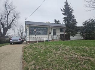 260 6th Ave, Marion, IA 52302