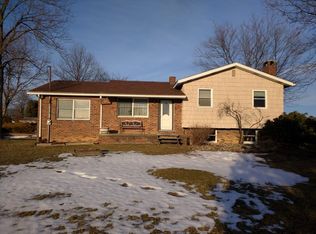 704 Wynn Rd, Uniontown, PA 15401