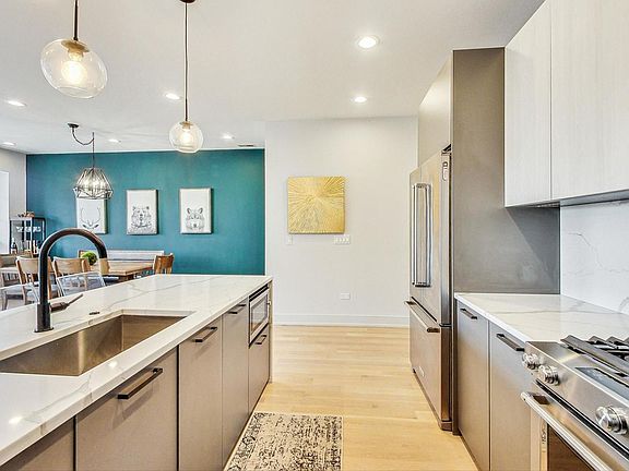 5th image of 1232 N Bosworth Ave #202