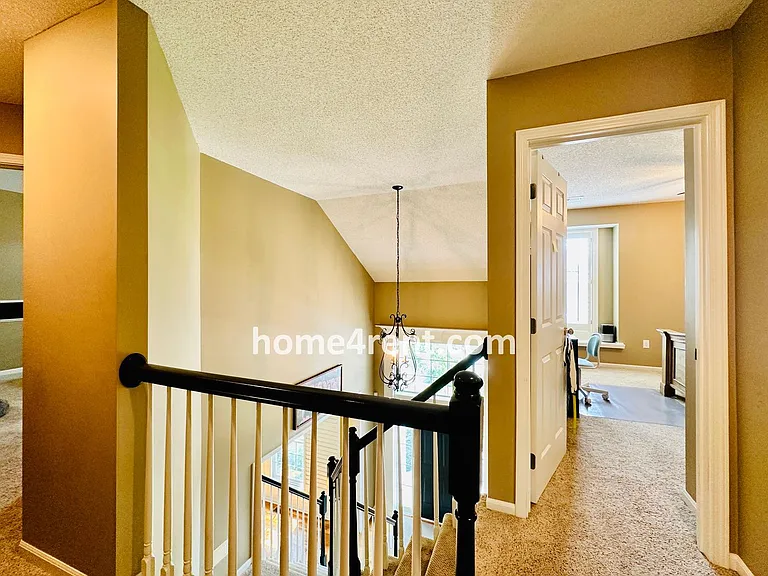 12648 S Hallet St — Photo 28