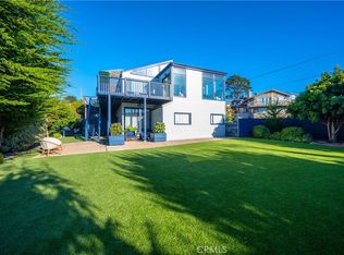 365 Bristol St, Cambria, CA 93428