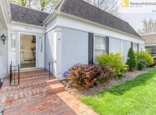 8710 Riggs St, Overland Park, KS 66212