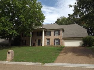 4155 Old Forest Rd, Memphis, TN 38125