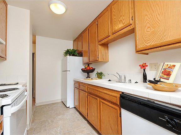 4th image of 3895 Colina Dorada Dr APT 103