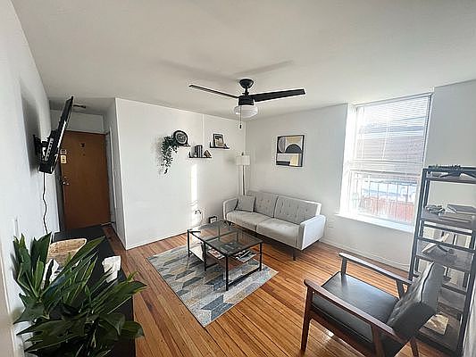 2nd image of 7411 Ditmars Blvd APT 2