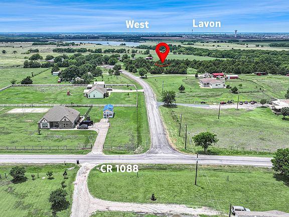 4th image of County Road 1089