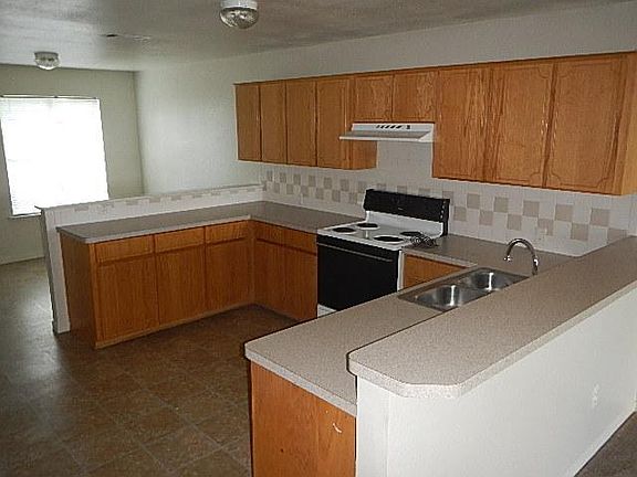 4th image of 312 S 40th St APT C