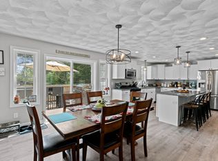 2 Paul Sprague Dr, Coventry, RI 02816