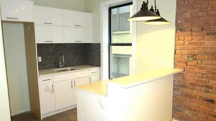 Rented by Nooklyn NYC LLC | media 2