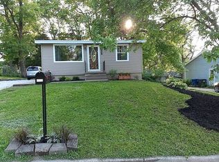 1324 E 37th St, Des Moines, IA 50317