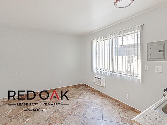 2nd image of 17516 1/2 Grand Ave #4
