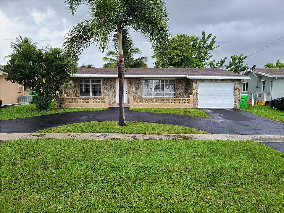 1st image of 2515 NW 98th Avenue