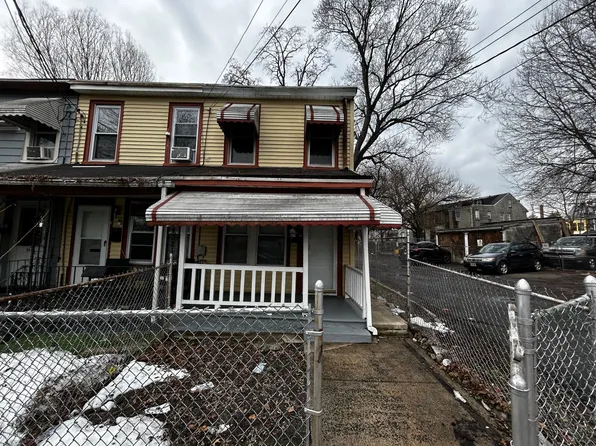 7 Race St, Trenton, NJ 08638