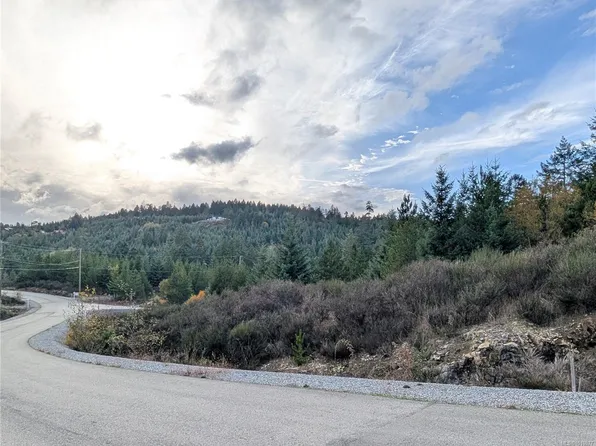 2 Eagle Vista Rd, Shawnigan Lake, BC V8H 2J1