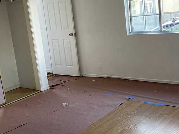 3rd image of 320 Newland St