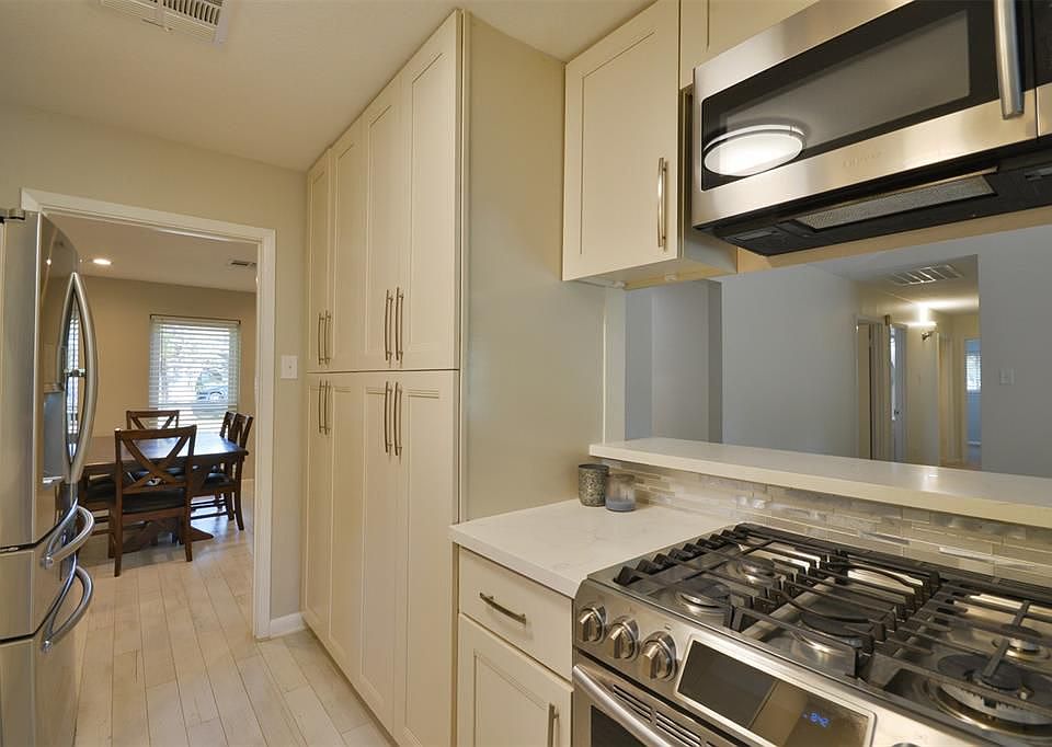 1st image of 1420 Sweet Gum Ln