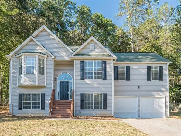 554 Victorian Cir, Dallas, GA 30157