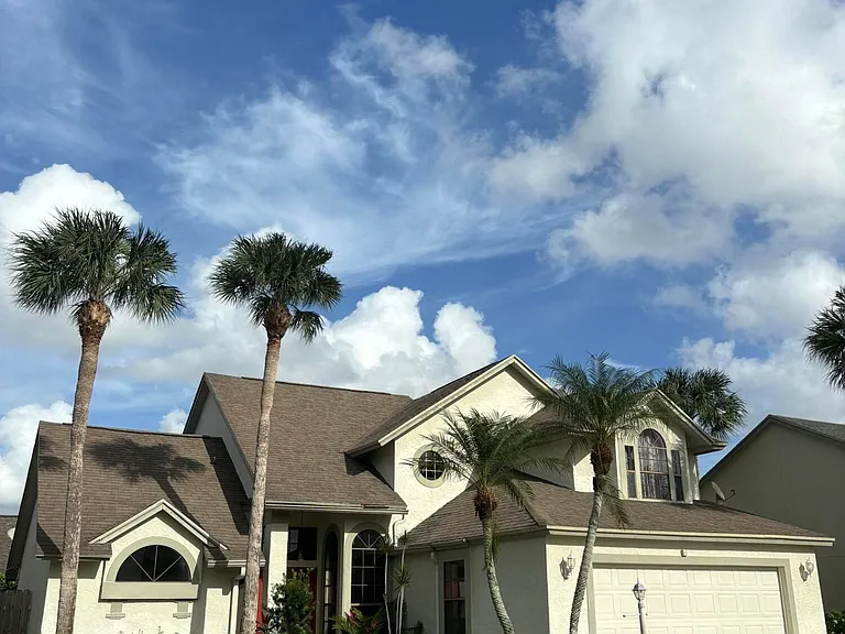 12989 Meadowbreeze Dr — Photo 32