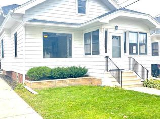 1716 Hagerer St, Racine, WI 53404