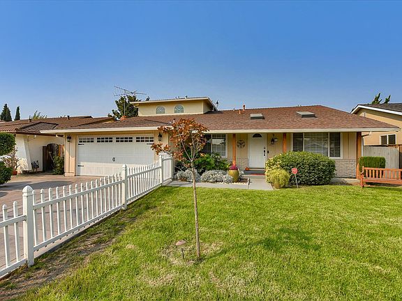 2nd image of 444 Greenwood Dr