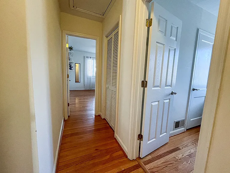 6106 23rd St N — Photo 13