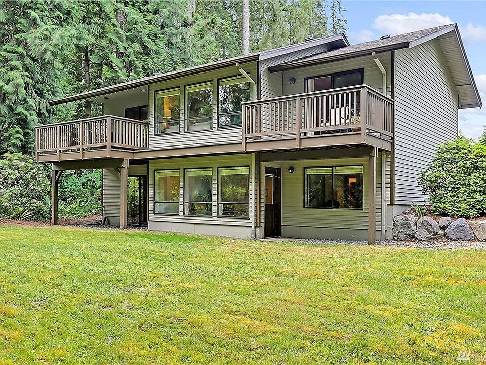 1st image of 2131 W Beaver Lake Dr SE
