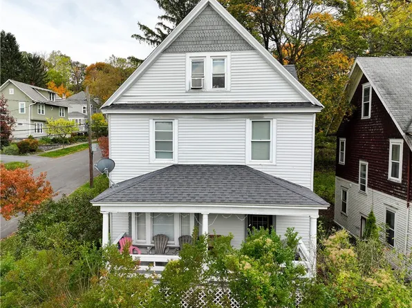 125 Kensington Rd, Syracuse, NY 13210