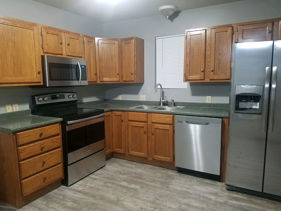 1st image of 910 Wheatland Dr