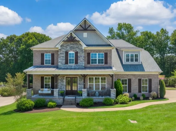 4095 Old Light Cir, Arrington, TN 37014