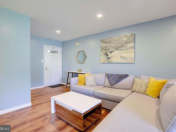 3rd image of 2588 S Arlington Mill Dr #3