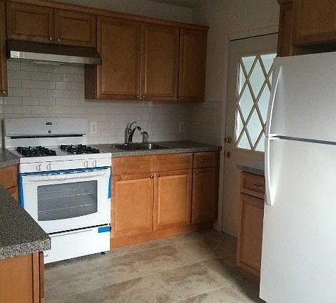 4th image of 22 Gordon Ave