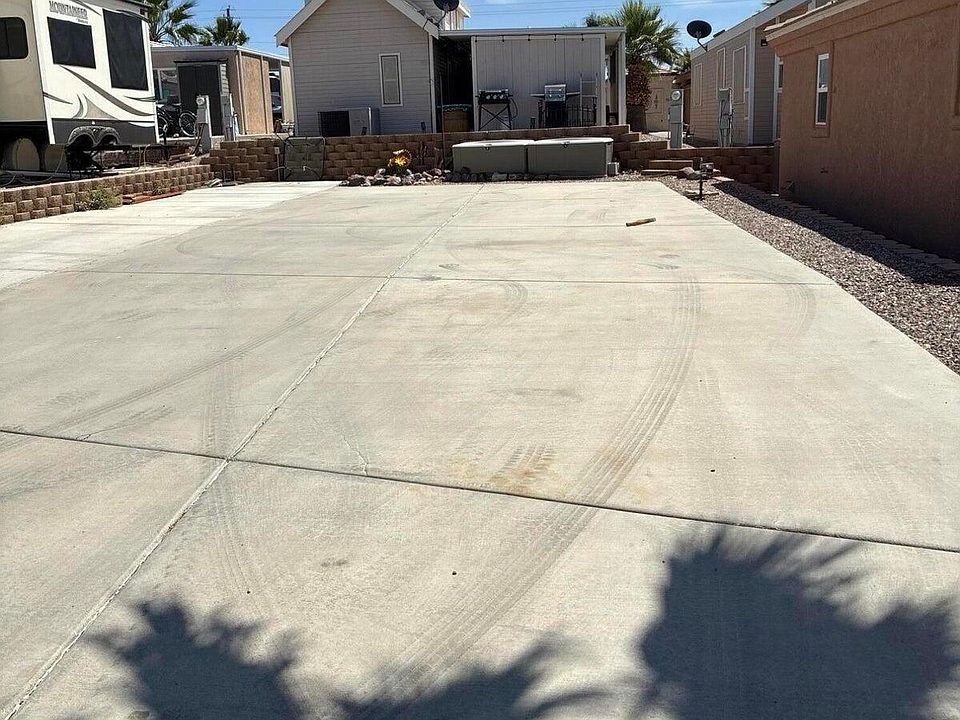 1st image of 1905 Victoria Farms Rd #103