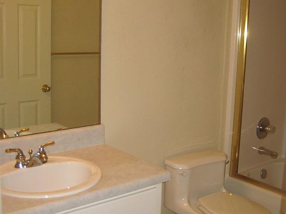 2nd image of 6924 Sea Crab Cir