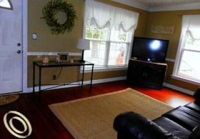 3rd image of 1224 Bentley Dr